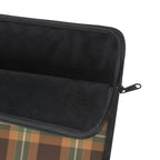 Autumn plaid laptop sleeve, zipper detail