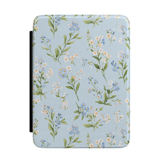 Blue meadow floral Kindle case with daisies on light blue