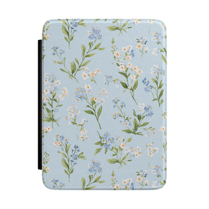 Blue meadow floral Kindle case with daisies on light blue
