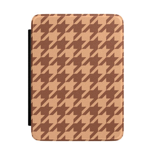 Brown houndstooth Kindle case on peachy tan