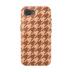 Brown houndstooth MagSafe phone case detail