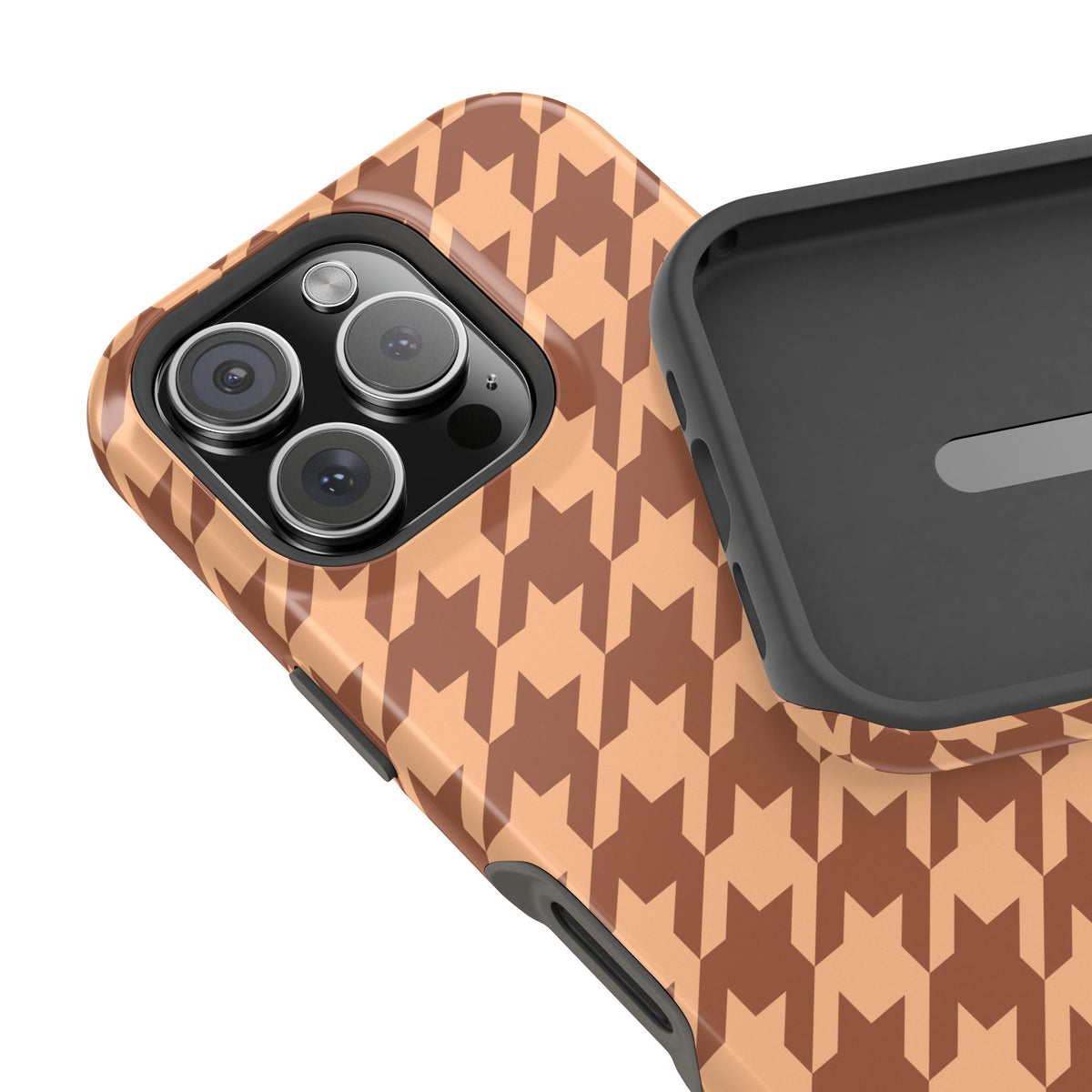 Tan and brown houndstooth MagSafe phone case