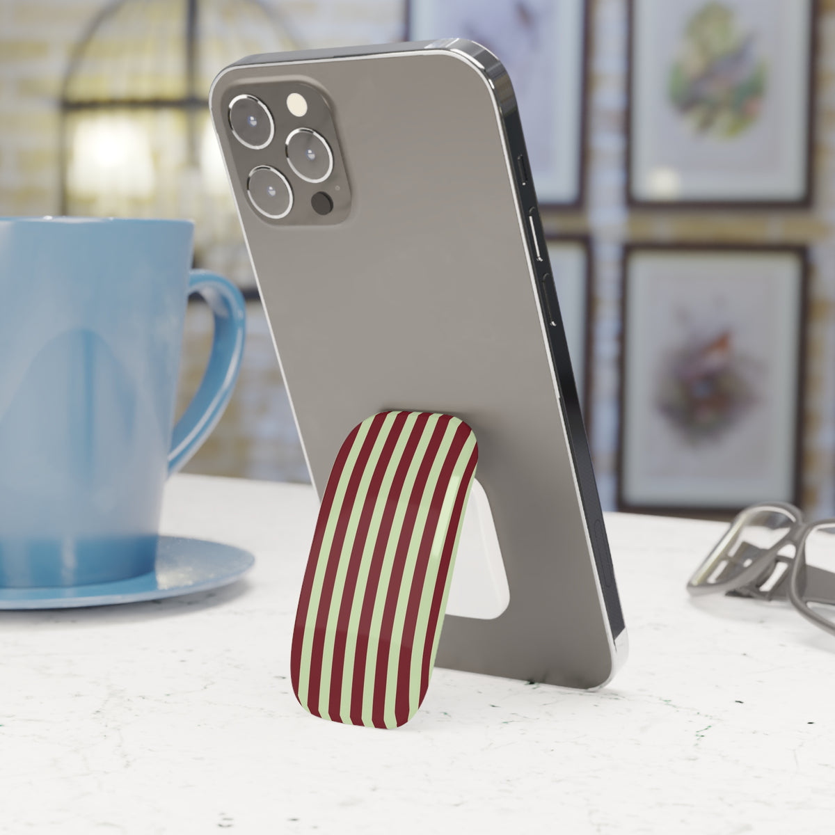 Striped phone grip on the back of a phone