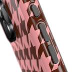 Pink houndstooth MagSafe case, edge detail