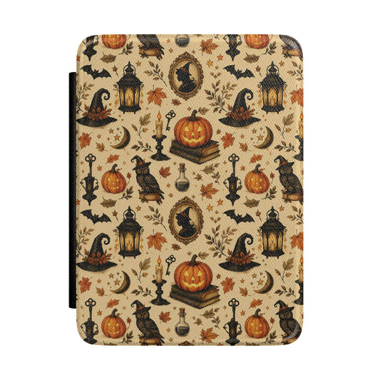 Vintage Halloween Kindle case with pumpkins and a black cat